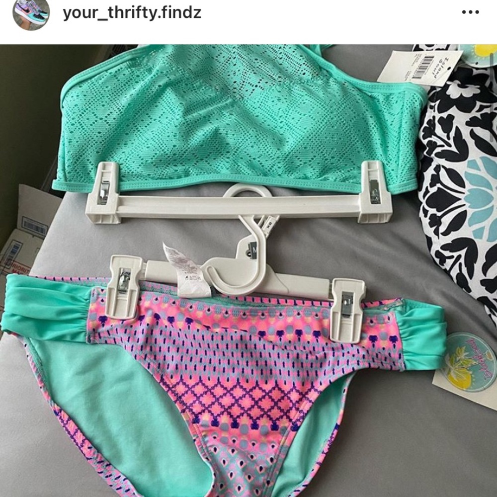 Multiple items - Picture 3 of 16